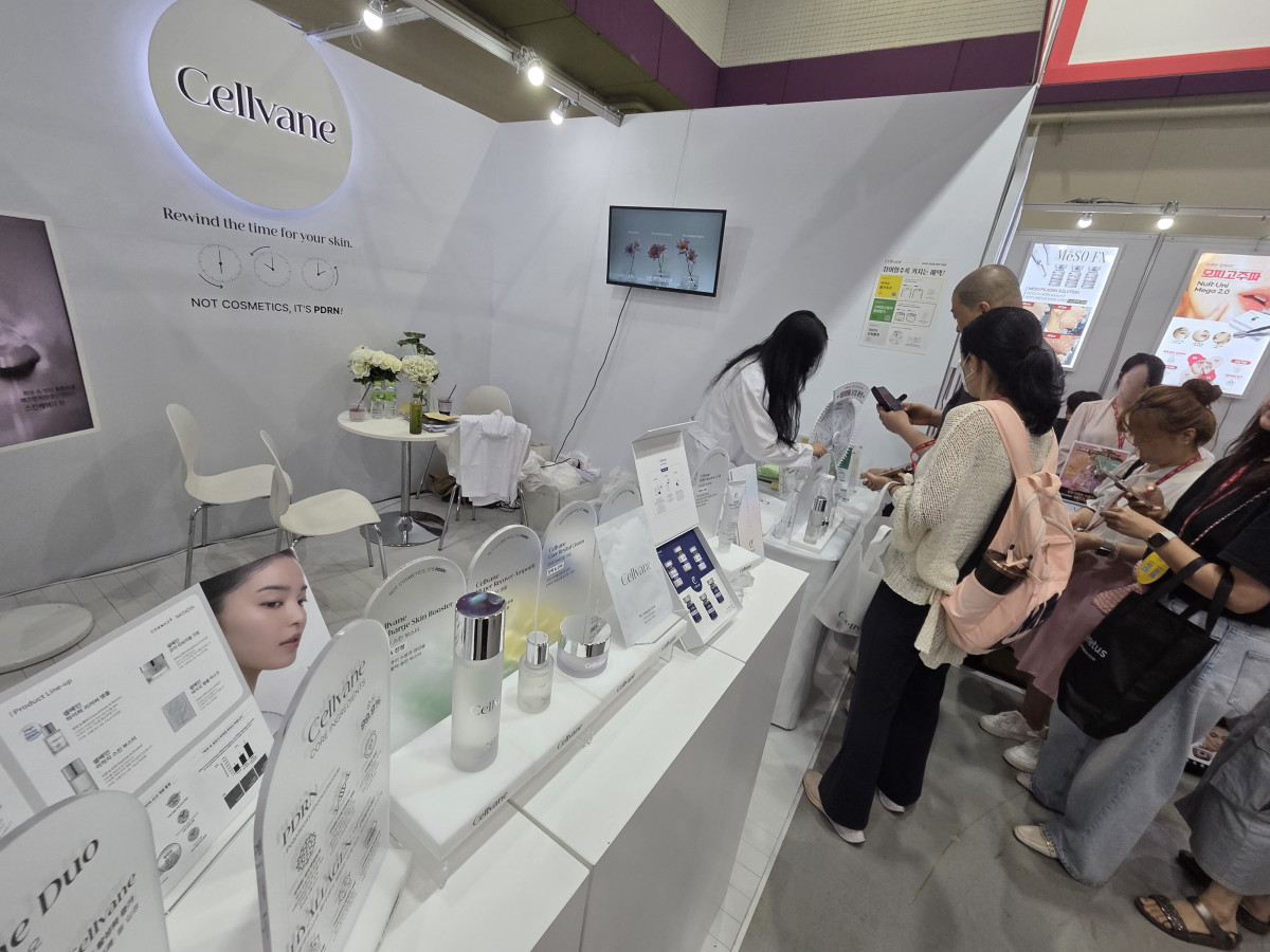 ▲제론셀베인 '2025 인터참코리아' 부스의 모습.  (사진제공=제론셀베인)