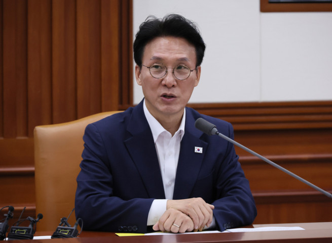 ▲김민석 국무총리가 10일 서울 종로구 정부서울청사에서 열린 국정현안관계장관회의에서 발언하고 있다. (연합뉴스)