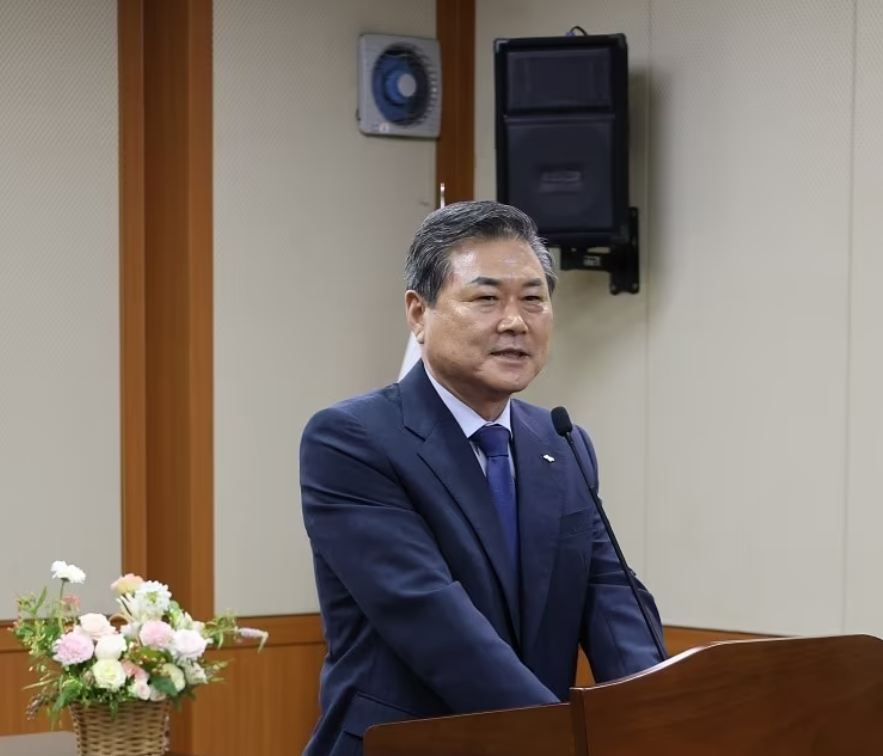 ▲김권수 경남개발공사 사장이 10일 창원 본사에서 열린 퇴임식에서 퇴임사를 하고 있다. 사진제공 경남개발공사