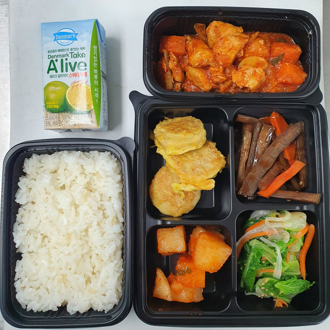 ▲양천구, 방학 중 아동급식 지급 도시락 모습. (사진제공=양천구)