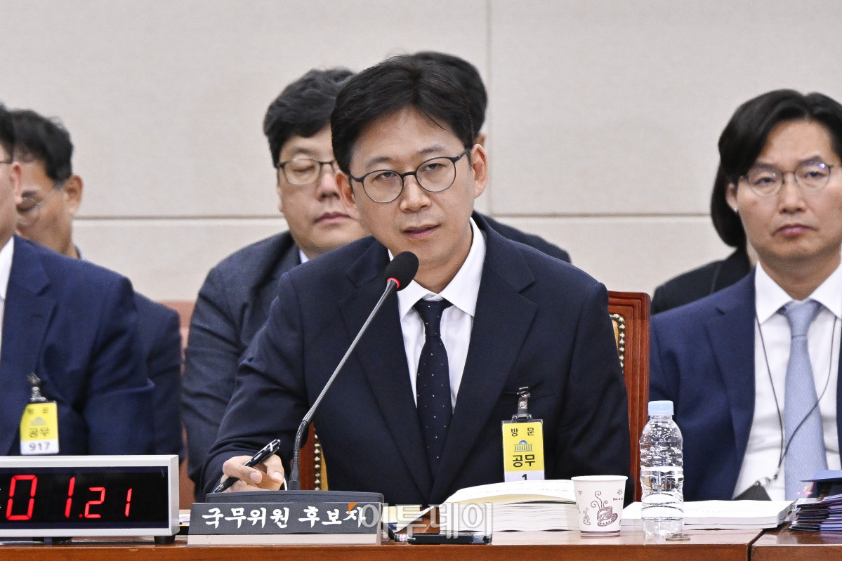 ▲배경훈 과학기술정보통신부 장관 후보자가 14일 서울 여의도 국회 과학기술정보방송통신위원회에서 열린 인사청문회에서 의원들의 질의에 답변하고 있다. 조현호 기자 hyunho@