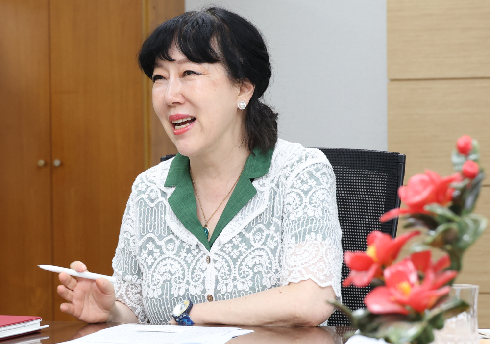 ▲김세원 한국문화관광연구원장이 14 서울 강서구 방화동에 위치한 한국문화관광연구원 집무실에서 이투데이와 인터뷰를 하고 있다. (사진=고이란 기자 photoeran@)