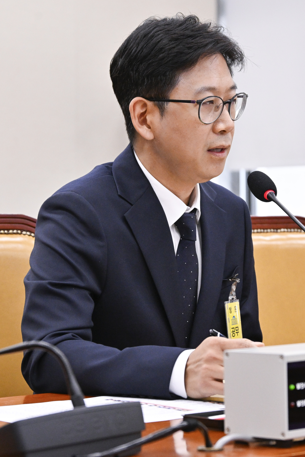 ▲배경훈 과학기술정보통신부 장관 후보자가 14일 서울 여의도 국회 과학기술정보방송통신위원회에서 열린 인사청문회에서 의원들의 질의에 답변하고 있다. (조현호 기자 hyunho@)