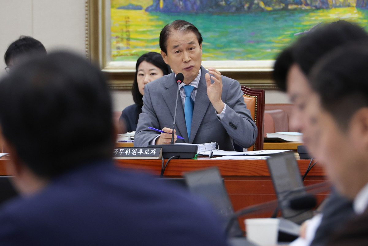 ▲권오을 국가보훈부 장관 후보자가 15일 서울 여의도 국회 정무위원회에서 열린 인사청문회에서 위원 질의에 답하고 있다. (연합뉴스)