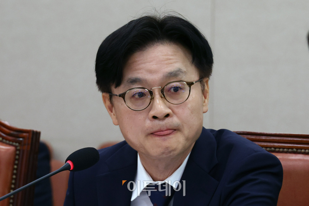 ▲김정관 산업통상자원부 장관 후보자가 17일 서울 여의도 국회 산업통상자원중소벤처기업위원회에서 열린 인사청문회에서 의원 질의에 답하고 있다. 고이란 기자 photoeran@