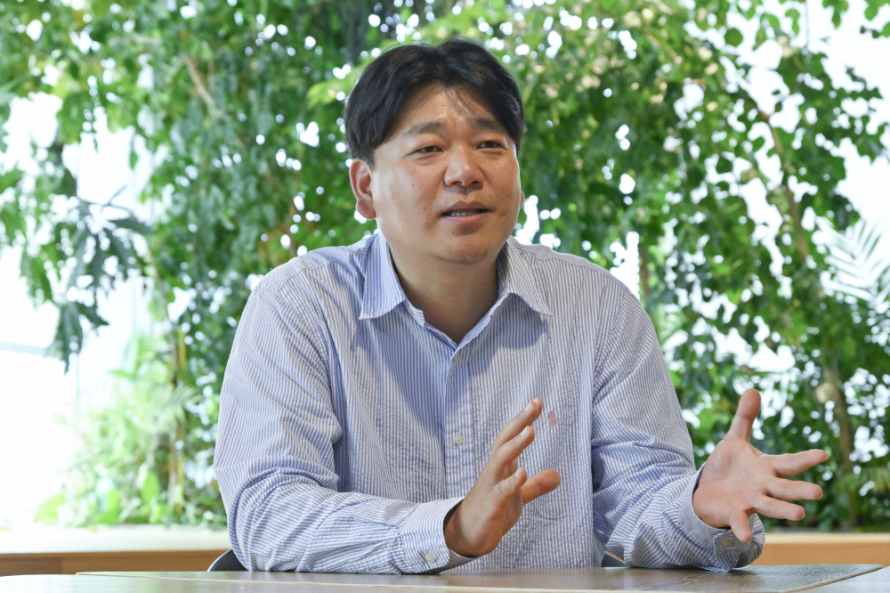 ▲송인성 디셈버앤컴퍼니 대표이사가 15일 서울 강남구 디셈버앤컴퍼니에서 이투데이와 인터뷰를 하고 있다. 조현호 기자 hyunho@ (이투데이DB)