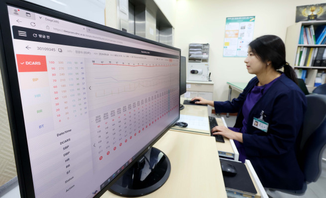 ▲경기 성남시 분당제생병원에서 심정지 예측 AI 프로그램 ‘딥카스(DeepCARS)’가 운영되고 있다. (신태현 기자 holjjak@)