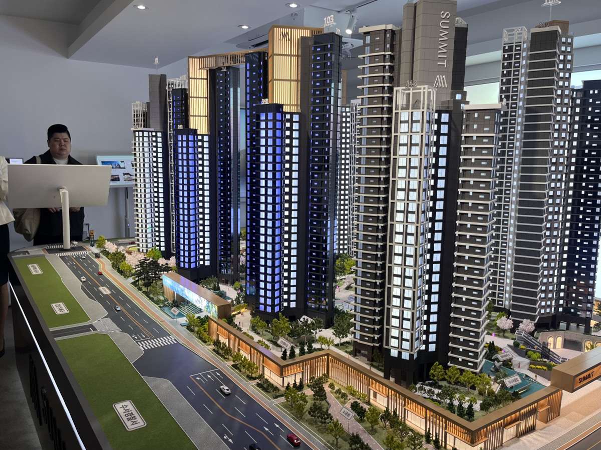 ▲21일 대우건설 개포우성7차 홍보관 내 마련된 모형도 (정유정 기자 @oiljung)