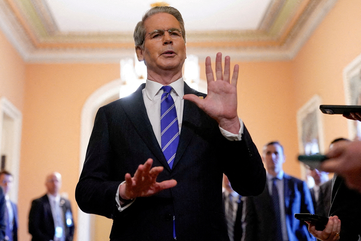 ▲스콧 베선트 미국 재무장관이 지난달 27일 브리핑하고 있다. 워싱턴D.C./로이터연합뉴스