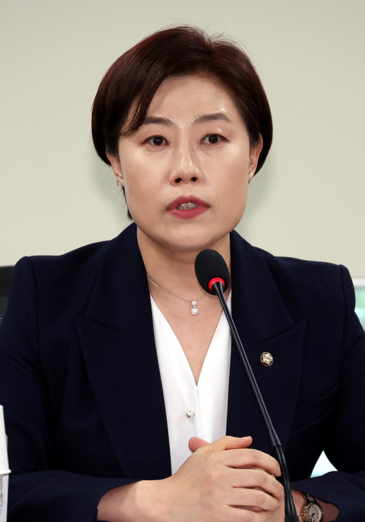 ▲서지영 국민의힘 의원이  '아동 마음건강 통합적 지원 체계 마련을 위한 토론회'에서 인사말을 하고 있다.  (뉴시스)