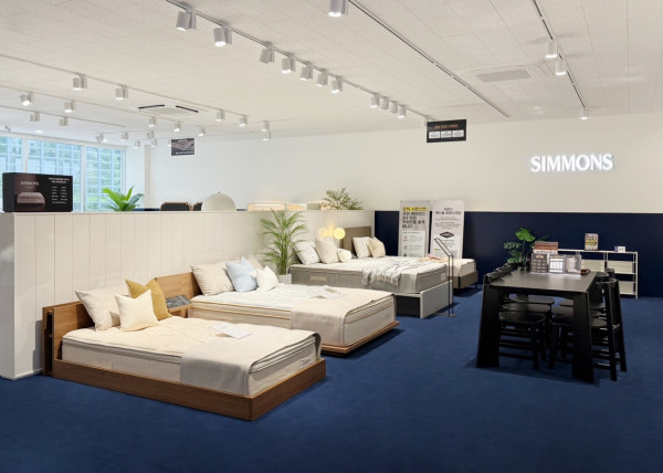 ▲'시몬스 맨션 용인시청점'. (사진제공=시몬스침대 )