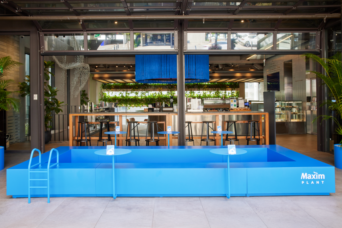 ▲서울 용산구 한남동 맥심플랜트 매장 내부. (사진제공=동서식품)