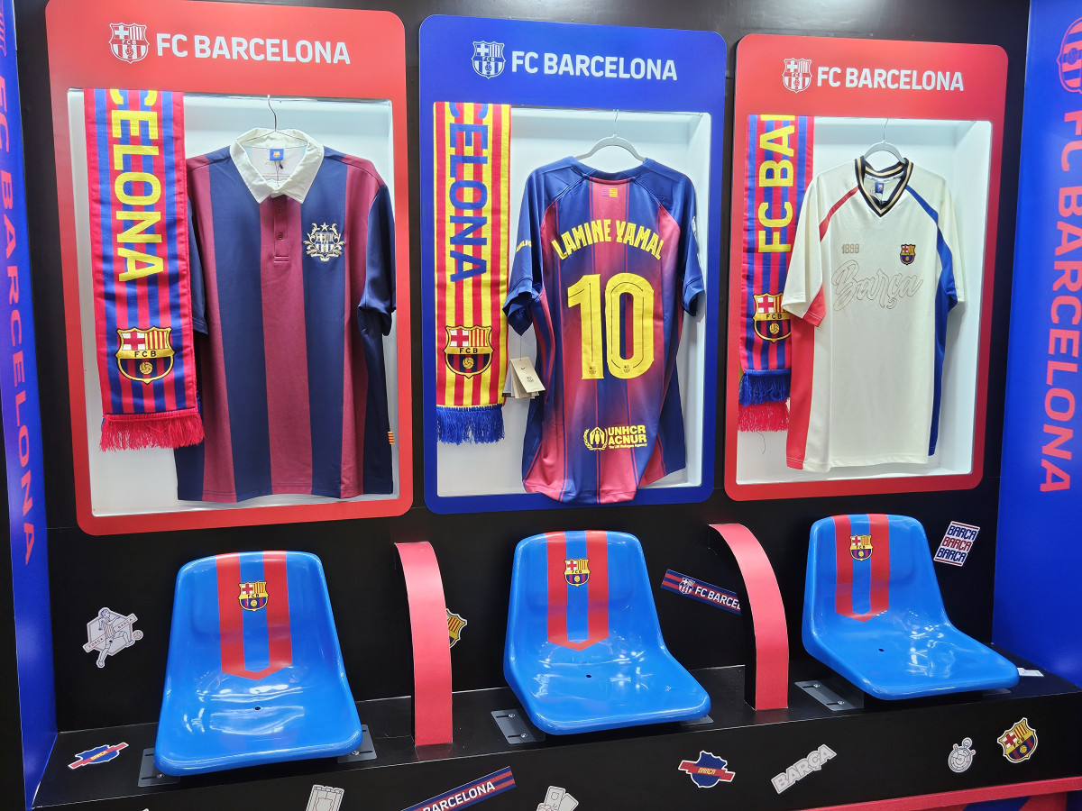 ▲롯데월드몰 내 'FC서울 VS FC바르셀로나' 팝업 매장. (문현호 기자 m2h@)