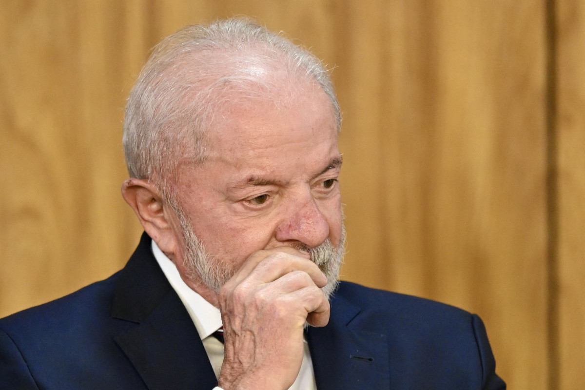 ▲28일(현지시간) 루이스 이나시우 룰라 다시우바 브라질 대통령이 브라질리아의 플라날투 궁전에서 열린 새로운 수출 인센티브 법안 서명식에 참석한 모습. (브라질리아/AFP연합뉴스)