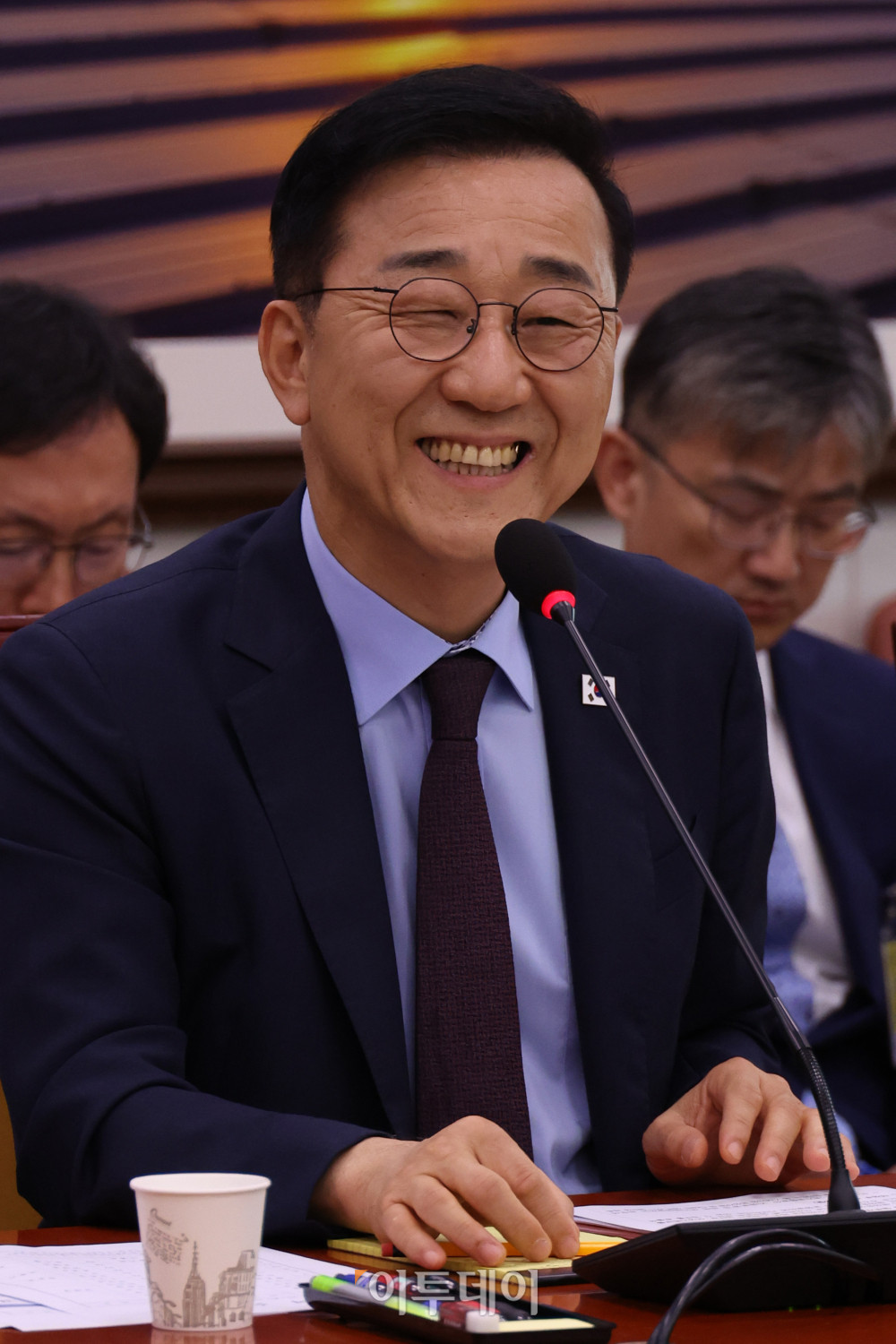 ▲김윤덕 국토교통부 장관 후보자가 29일 서울 여의도 국회 국토교통위원회에서 열린 인사청문회에서 의원 질의에 답하고 있다. 고이란 기자 photoeran@