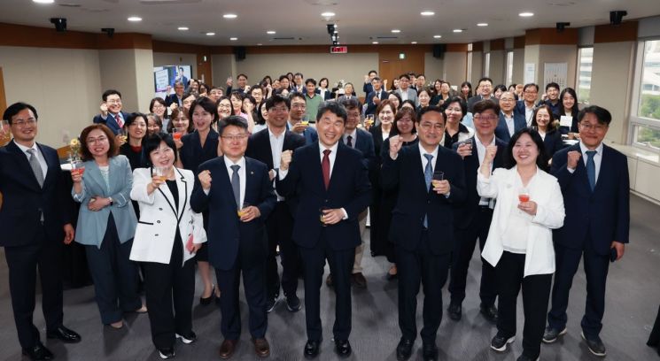 ▲이주호 사회부총리 겸 교육부 장관이 29일 퇴임했다.  (교육부)