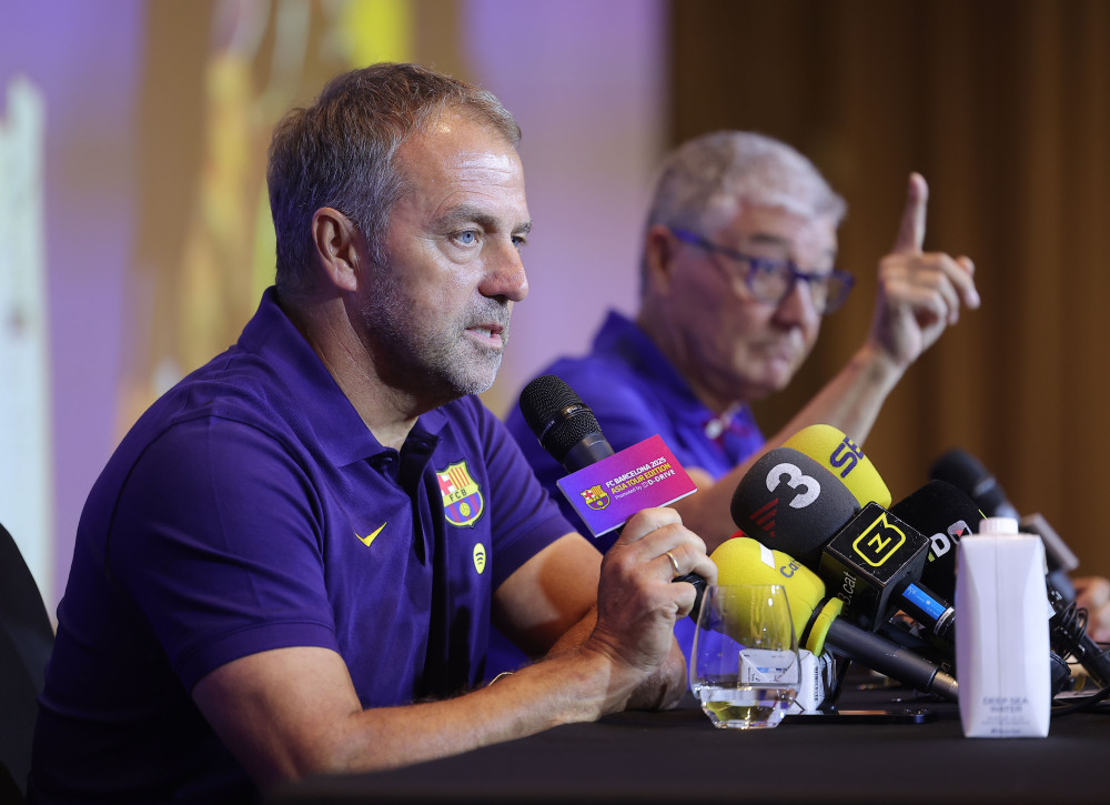 ▲30일 서울 종로구 포시즌스호텔에서 열린 FC바르셀로나의 아시아투어 FC서울전 공식 기자회견에서 한지 플릭 감독이 취재진 질문에 답변하고 있다. (연합뉴스)