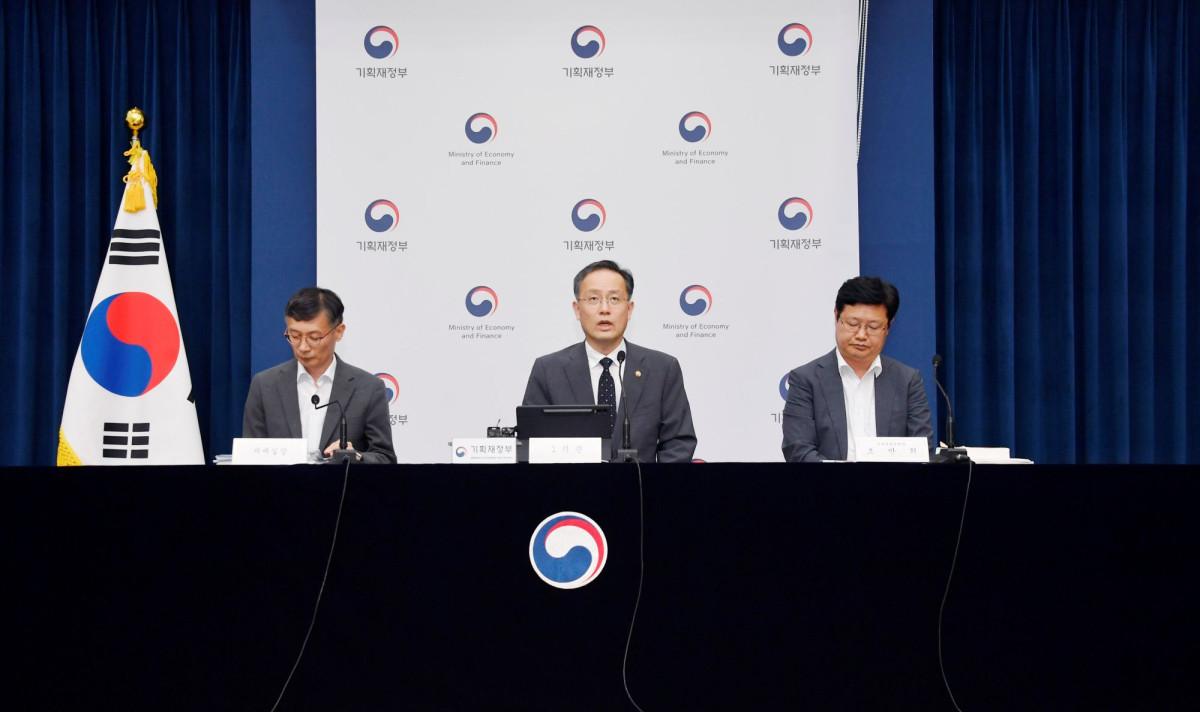 ▲이형일 차관, 2025년 세제개편안 상세 브리핑 (사진제공=기획재정부)