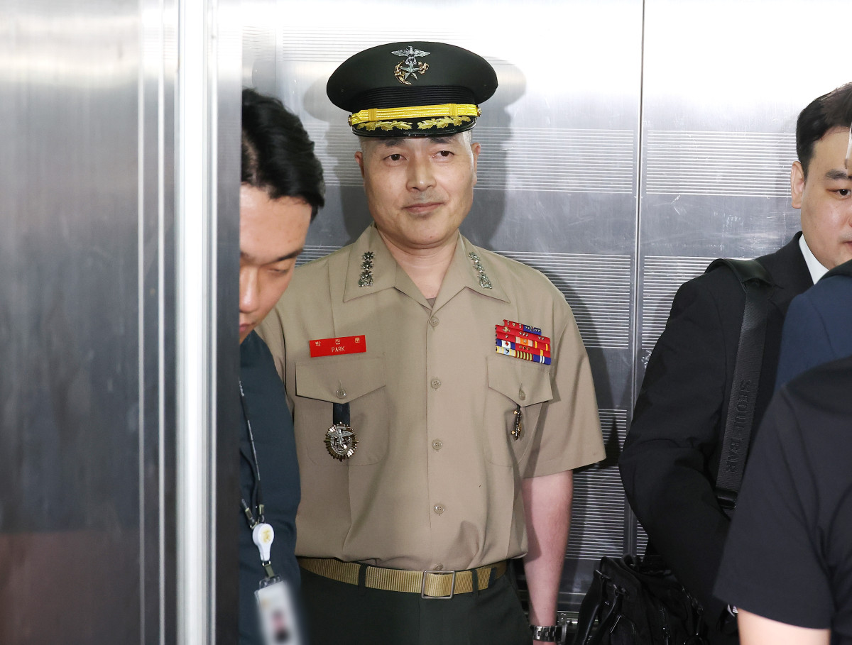 ▲ 채상병 사망 사건 초동조사 당시 수사외압을 폭로했던 박정훈 해병대 수사단장(대령)이 31일 서울 서초구 순직해병특검 사무실에 참고인 신분으로 출석하고 있다. (연합뉴스)