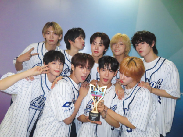 ▲아홉(AHOF)(사진제공=AHOF OFFICIAL)