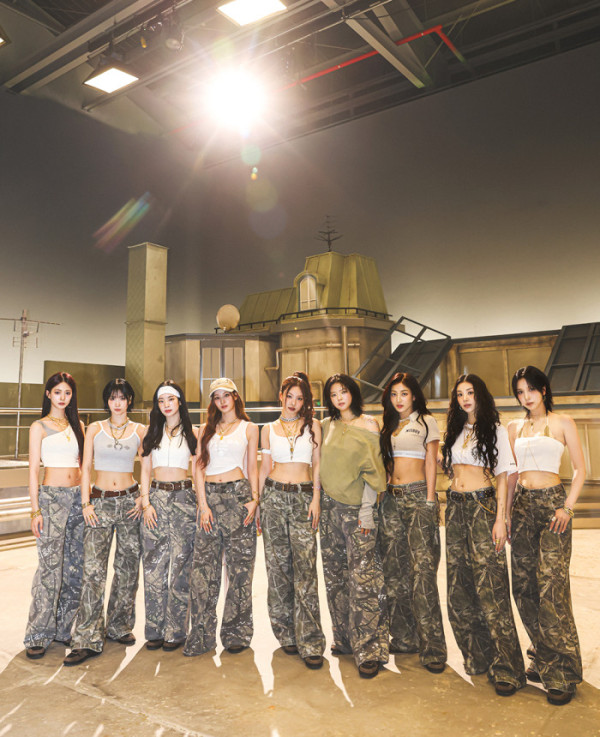 ▲트와이스(사진제공=JYP엔터테인먼트)