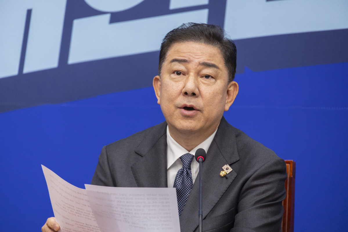 ▲김병기 더불어민주당 당 대표 권한대행 겸 원내대표가 1일 국회에서 열린 최고위원회의에서 발언하고 있다. (연합뉴스)