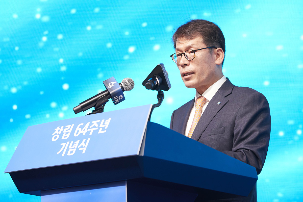 ▲김성태 은행장이 ‘창립 64주년 기념식’에 참석해 발언하는 모습. (사진제공=기업은행)