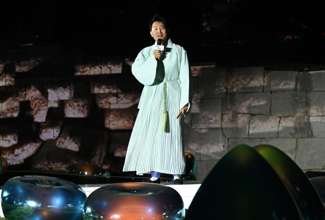 ▲오세훈 서울시장이 7월 31일 중구 DDP에서 열린 서울라이트 DDP 여름 행사에서 인삿말을 하고 있다. (사진제공=서울시)