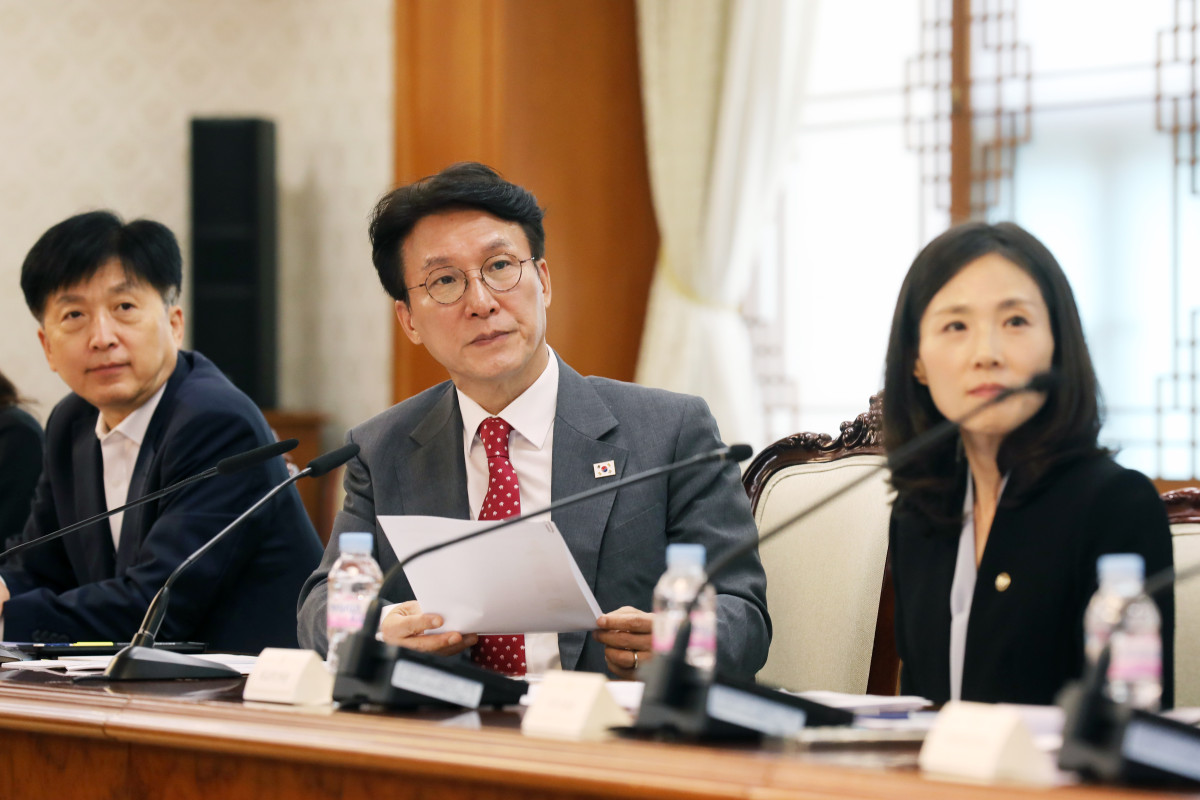 ▲김민석 국무총리가 8월 6일 정부서울청사에서 ‘관광 활성화 미니정책TF’ 회의를 주재하고 있다. (사진제공=총리실)