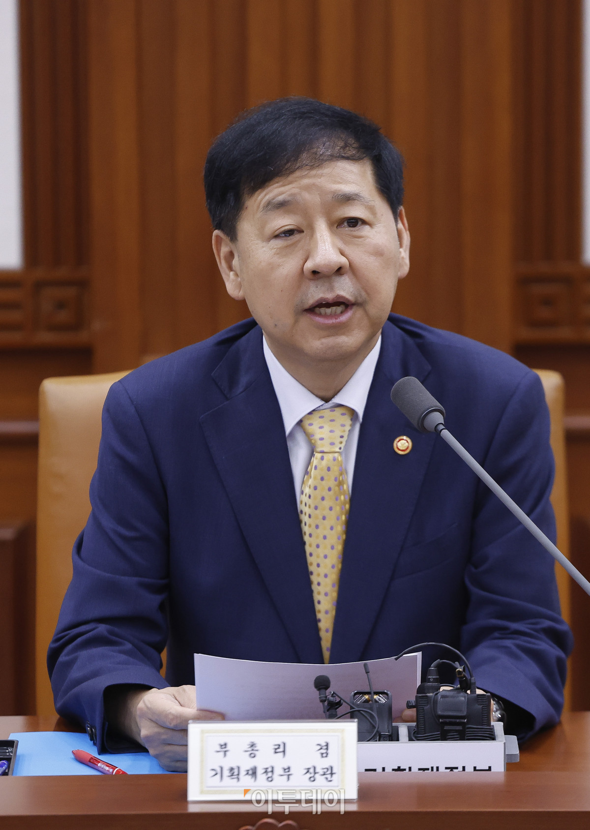 ▲구윤철 경제부총리 겸 기획재정부 장관이 7일 서울 종로구 정부서울청사에서 열린 경제관계장관회의에서 모두발언을 하고 있다. 조현호 기자 hyunho@