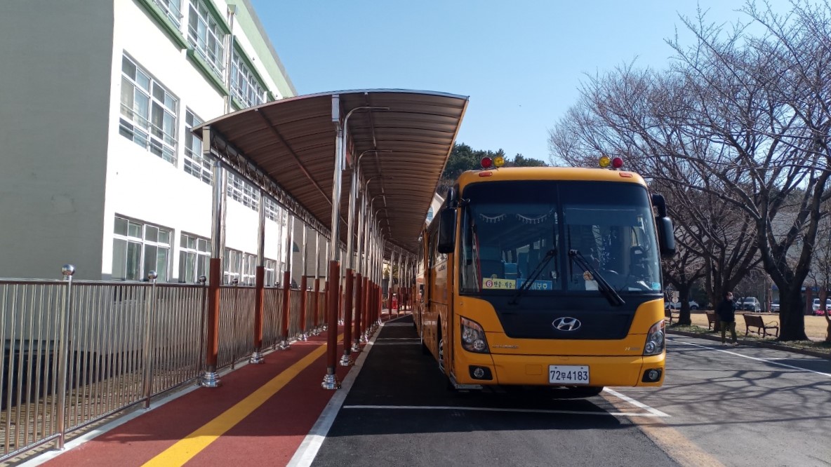 ▲학생먼거리 등하교_부산혜남학교_통학버스 (사진제공=부산시교육청 )