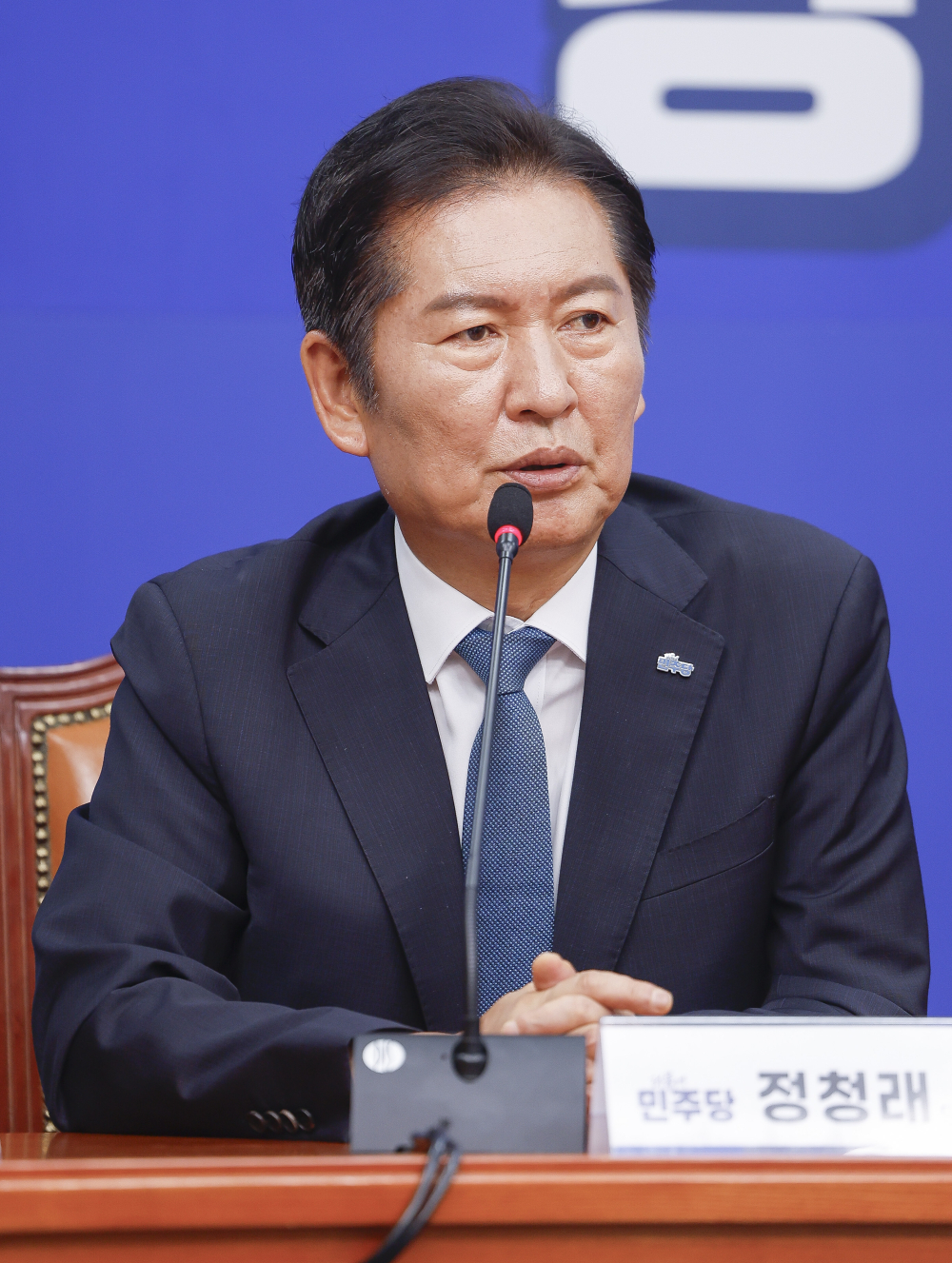 ▲정청래 더불어민주당 대표가 5일 서울 여의도 국회 당대표 회의실에서 김민석 국무총리를 접견하고 있다. ( 조현호 기자 hyunho@)