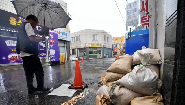 ▲비 내리는 광주시내 모습. (사진제공=뉴시스)