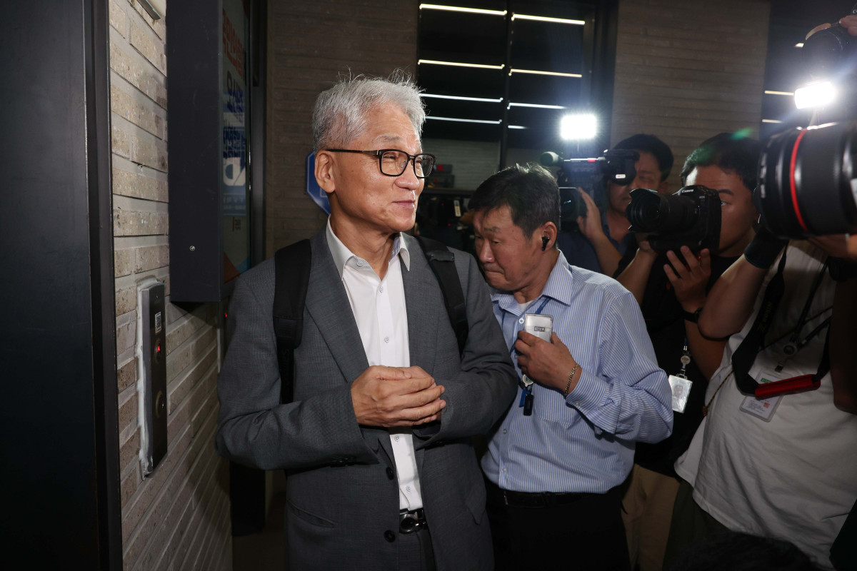 ▲여상원 국민의힘 중앙윤리위원회 위원장이 11일 서울 여의도 국민의힘 중앙당사에서 전당대회 합동연설회를 방해한 전한길 씨의 징계 절차 논의를 위해 열린 회의에 참석하고 있다. 신태현 기자 holjjak@