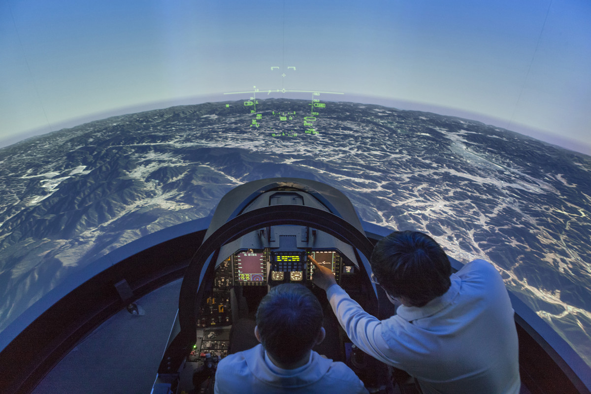 ▲AI기반 전술개발 훈련용 모의비행훈련체계 시스템 (KAI)