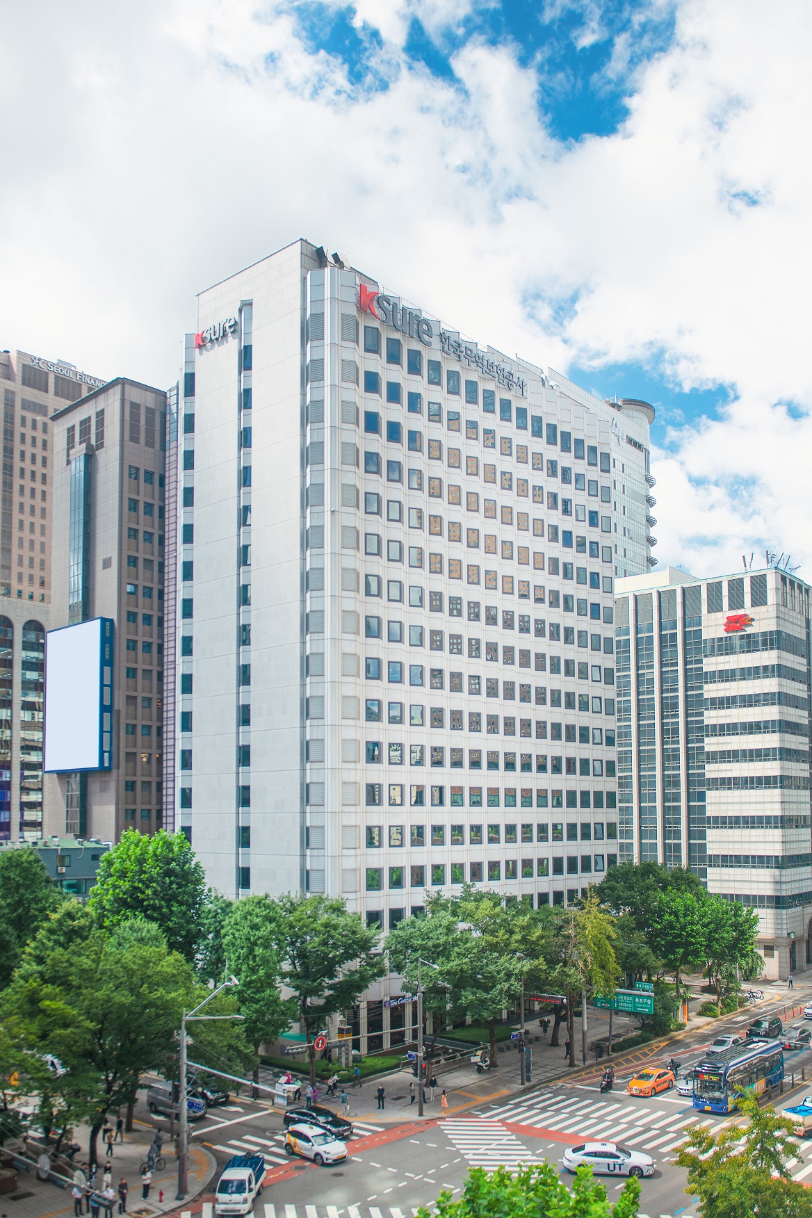 ▲한국무역보험공사 본사 전경. (사진제공=한국무역보험공사)