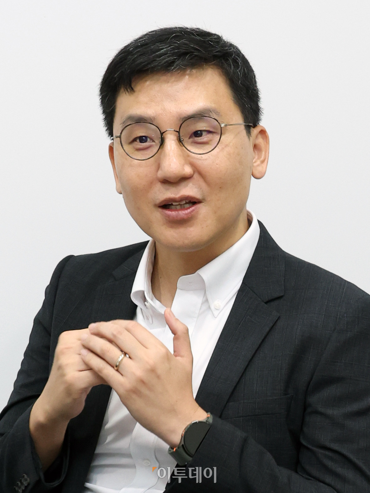 ▲김준형 서울시 주택정책수석이 14일 서울시 본청 집무실에서 이투데이와 인터뷰를 하고 있다.  (고이란 기자 photoeran@)