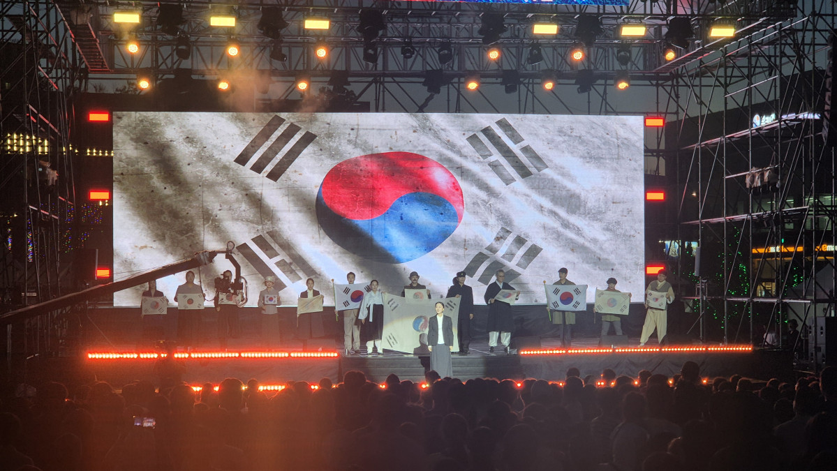 ▲K콘텐츠 페스티벌2 경기도극단이 공연하는 모습. (경기아트센터)