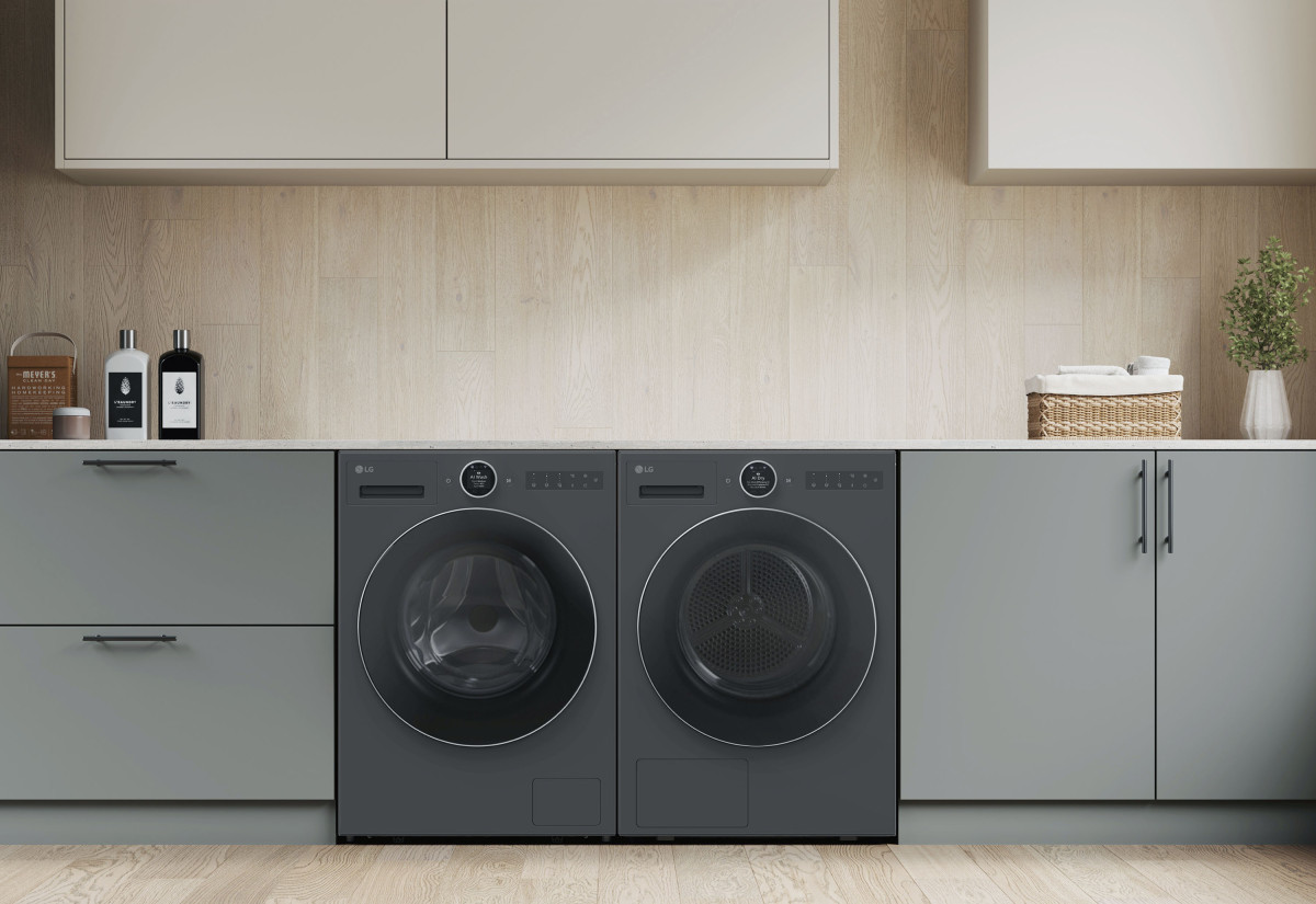 ▲LG전자 세탁기 및 건조기 신제품이 배치된 모습 (자료제공=LG전자)