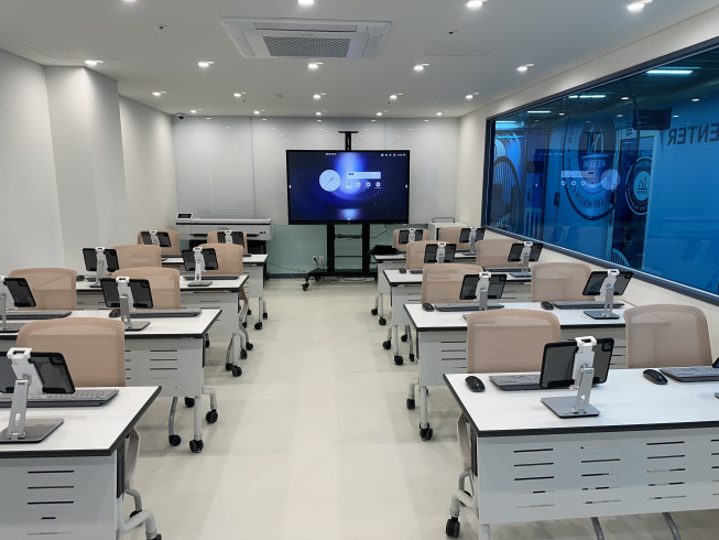 ▲방배아트유스센터 '미디어 아트룸' 전경. (사진제공=방배아트유스센터)