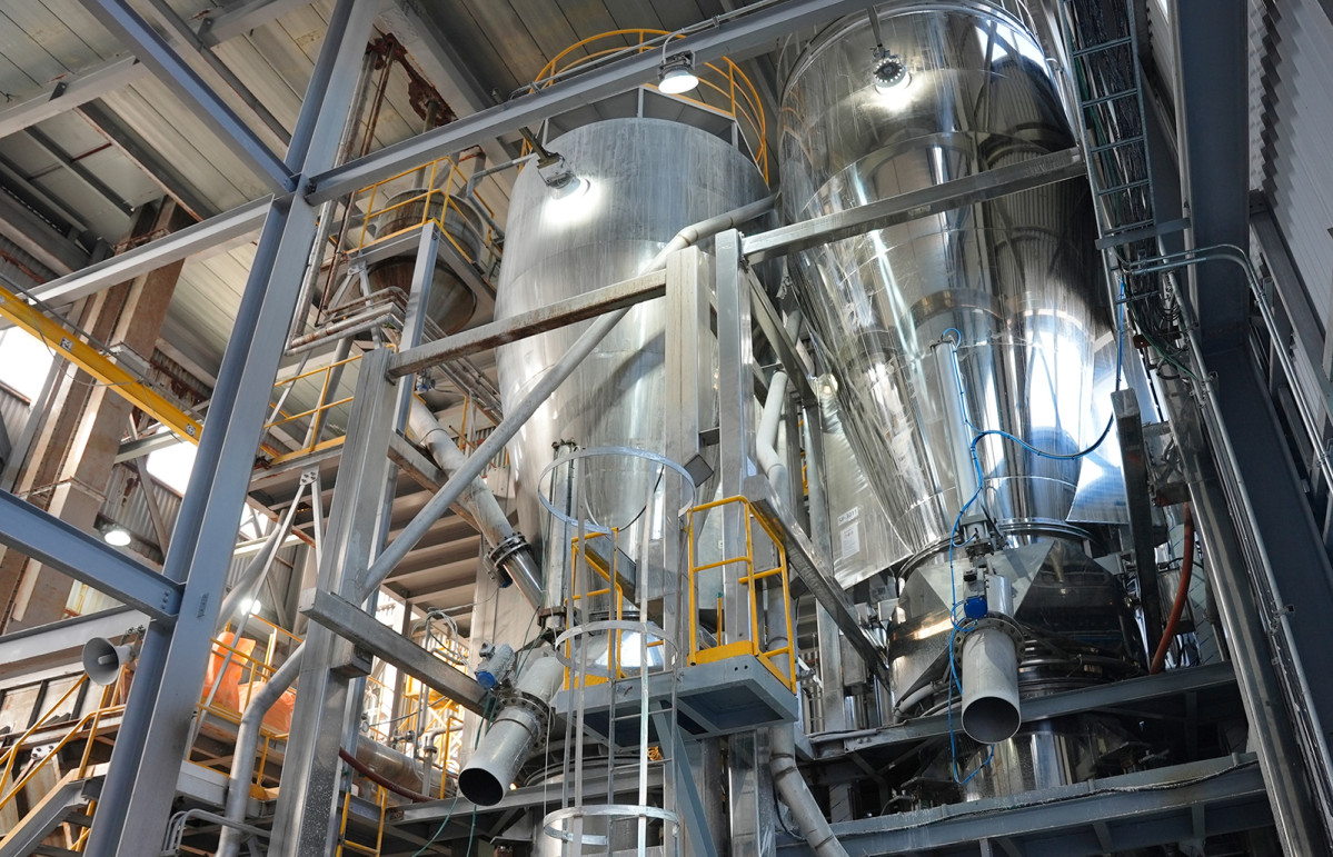 ▲용출제어형 완효성 코팅비료 생산 설비(누보 제공)