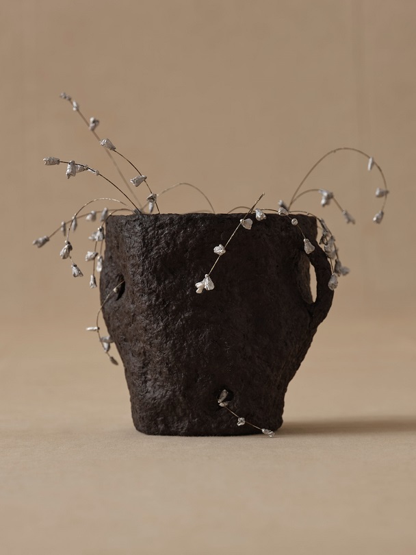 ▲올해의 장인, 젊은 공예인의 합작품 (예원 제공)