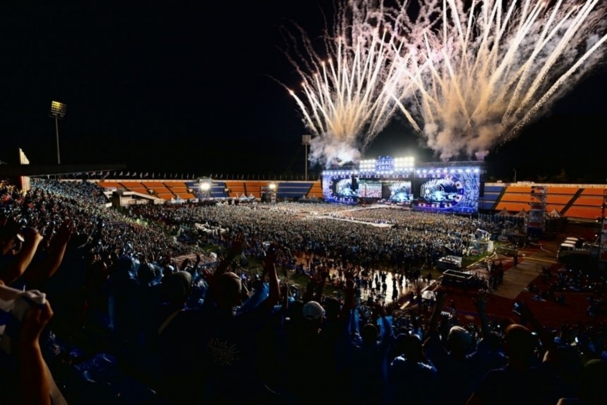 ▲ 지난달 26일 강원 속초시에서 열린 '싸이 흠뻑쇼. (사진제공=속초시)