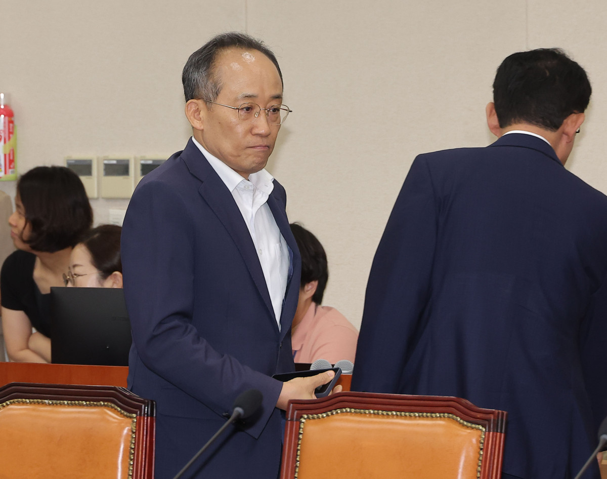 ▲추경호 국민의힘 의원이 21일 국회에서 열린 정무위원회에 참석하고 있다. (연합뉴스)