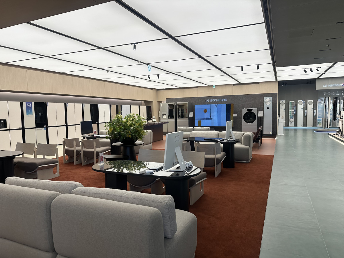 ▲서울 강남구 학동사거리 'LG전자 플래그십 D5' 내부 모습.  (이수진 기자)