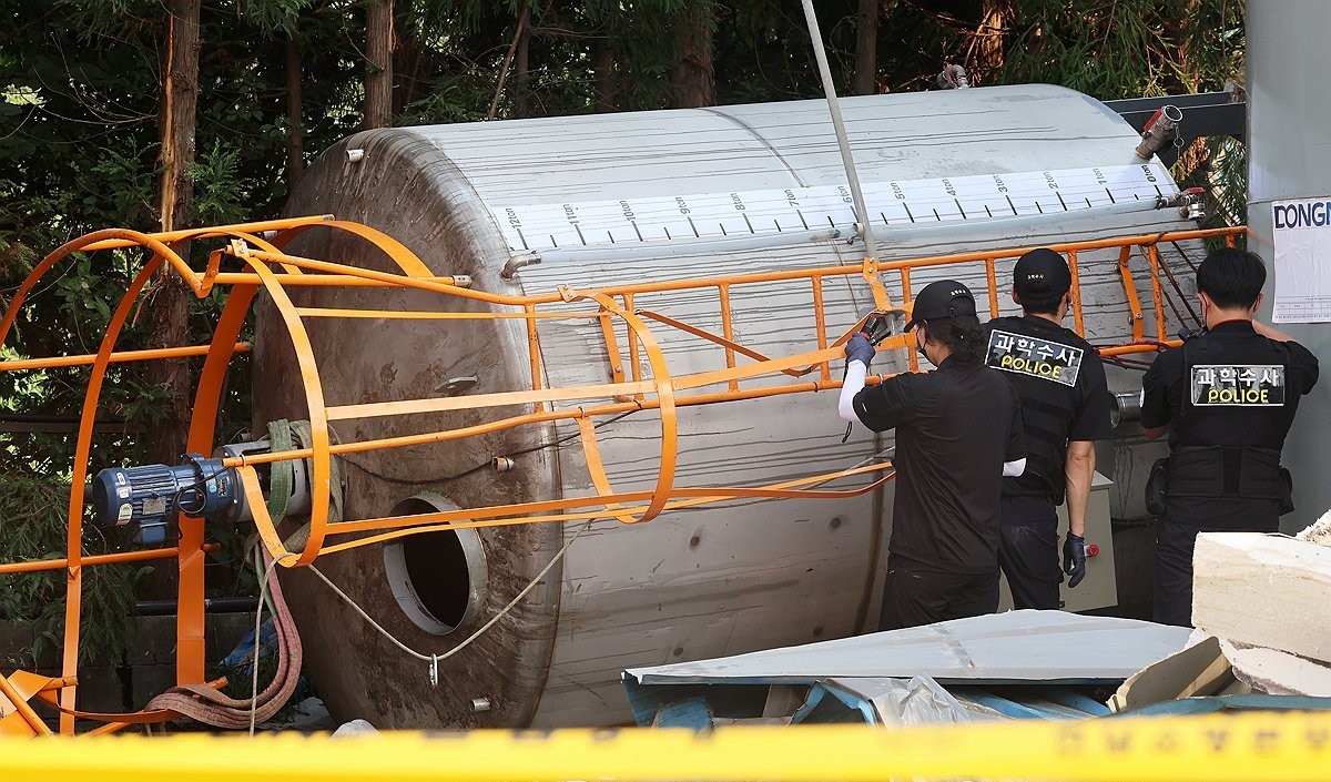 ▲전남 순천 레미콘 공장 사고 현장.
 (사진제공=연합뉴스)