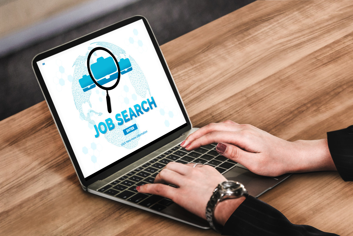 ▲한 구직자가 온라인에서 일자리를 찾고 있다. (게티이미지 )