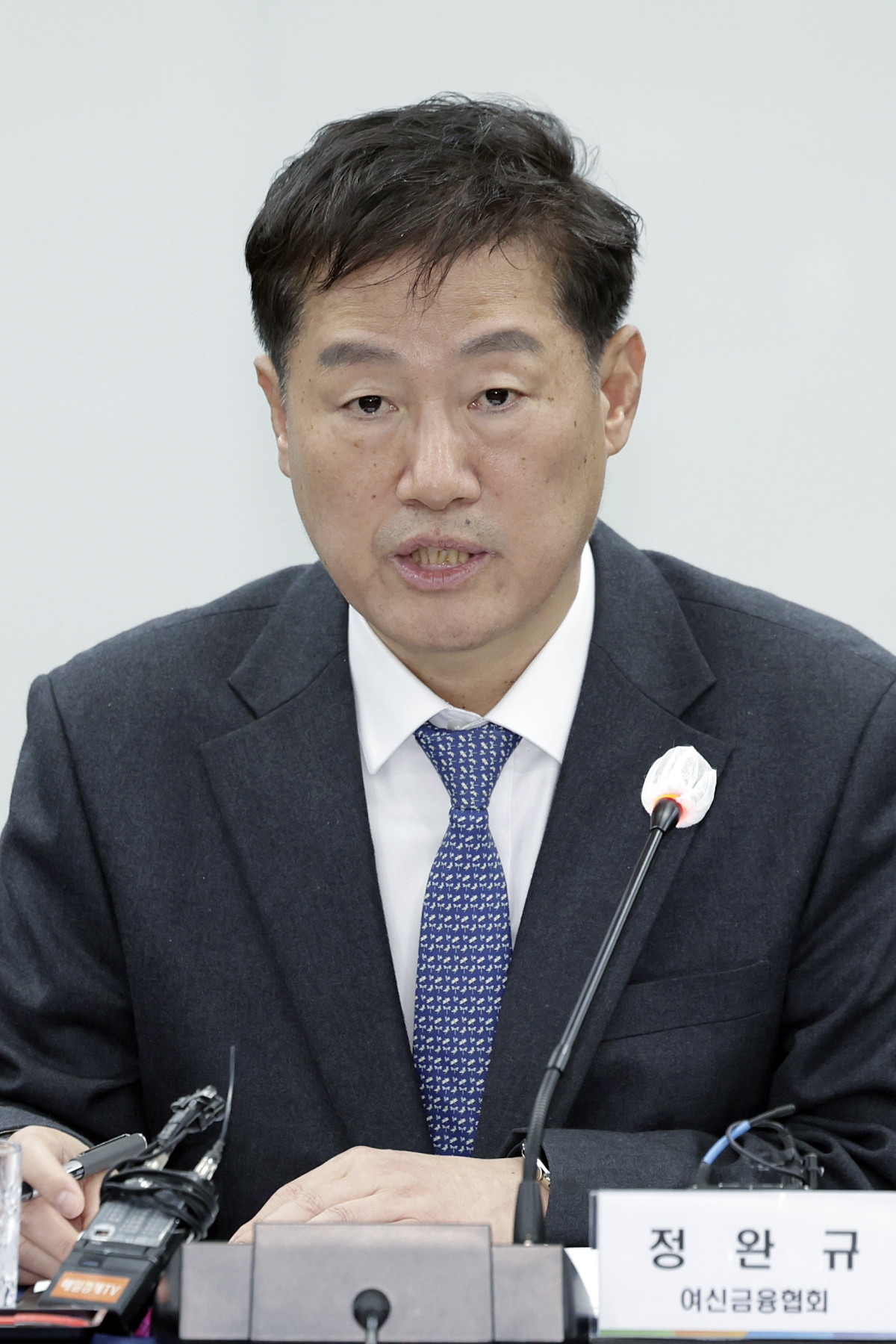 ▲정완규 여신금융협회 회장이 2일 서울 중구 여신금융협회에서 열린 국민의힘-여신금융업계 현장 간담회에서 발언하고 있다. 2025.04.02.  (뉴시스)