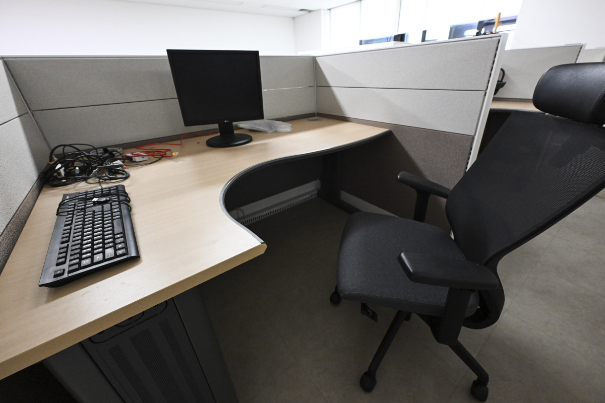 ▲행정안전부 산하 경찰국이 폐지된 26일 서울 종로구 정부서울청사 내 경찰국 사무실이 비어있다. 신태현 기자 holjjak@