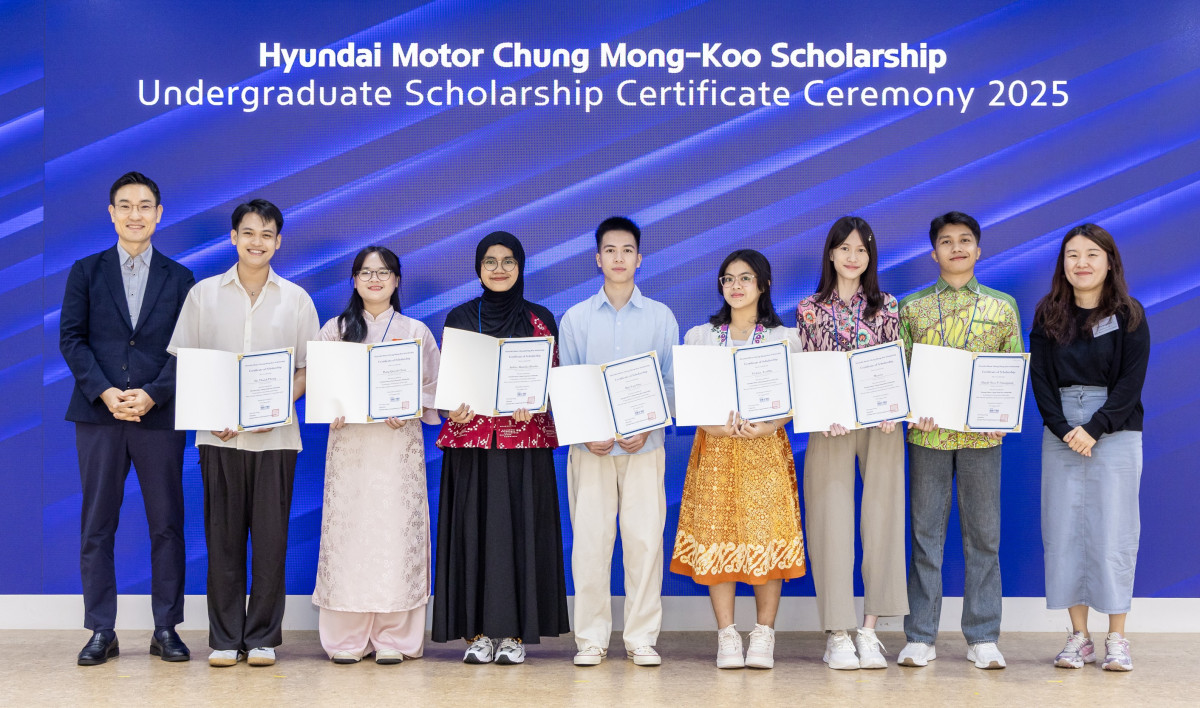 ▲현대차 정몽구 스칼러십 장학생들이 장학증서 수여식에 참여하고 있다. (사진=현대차 정몽구 재단)